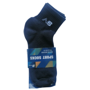 🧦 MEDIAS DEPORTIVAS NEGRAS – MODELO ESTILO DE MARCA